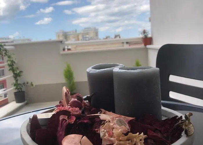 Central Apartment Tirana 公寓